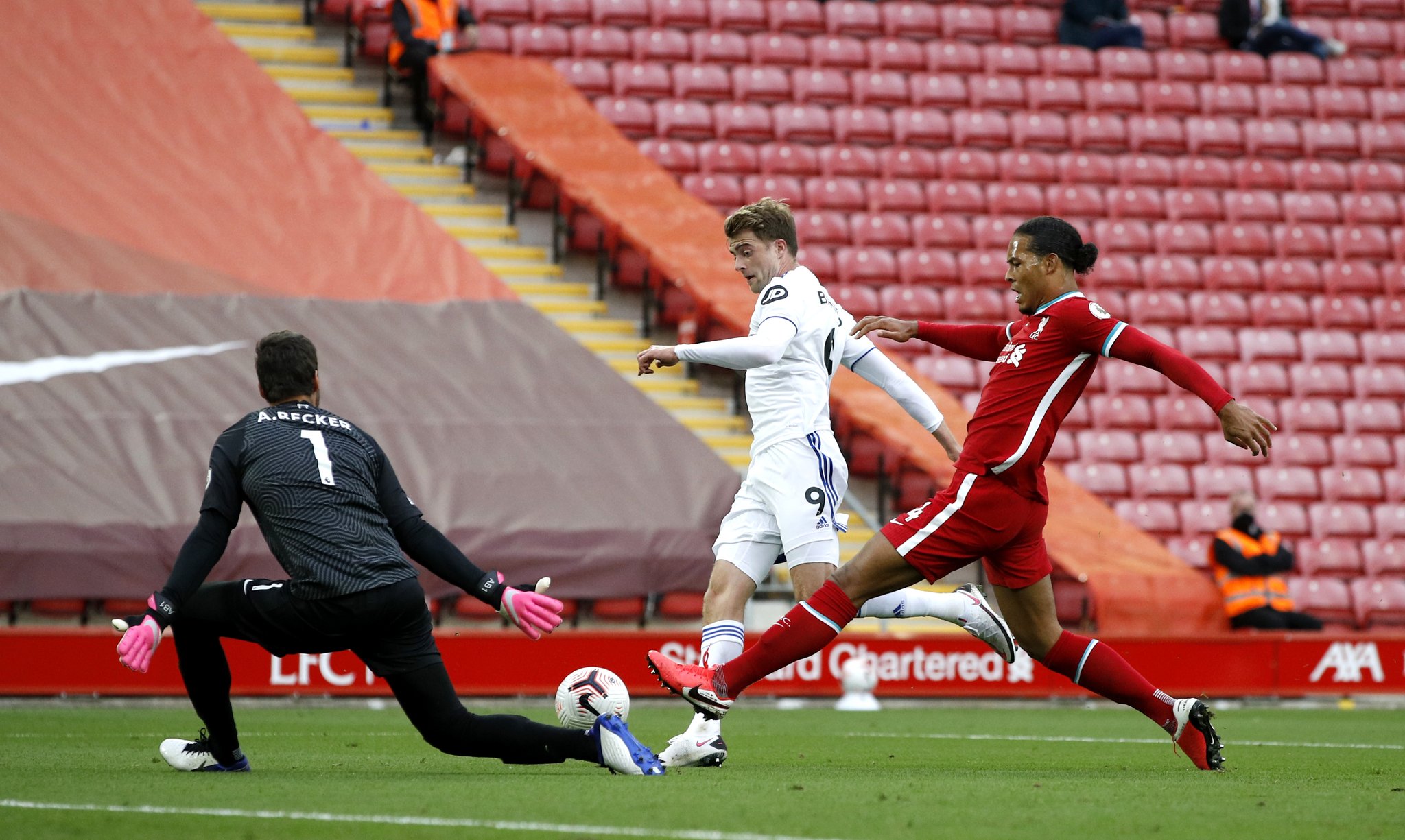 除了合同和 除了合同和